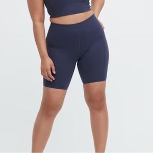 NWT Uniqlo AIRism Soft Pocket Biker Shorts